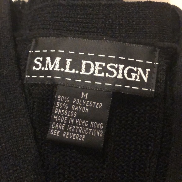 S.M.L. Design Two-piece Tank & Cardigan semi-sheer knit, mother of pearl buttons - Picture 7 of 10